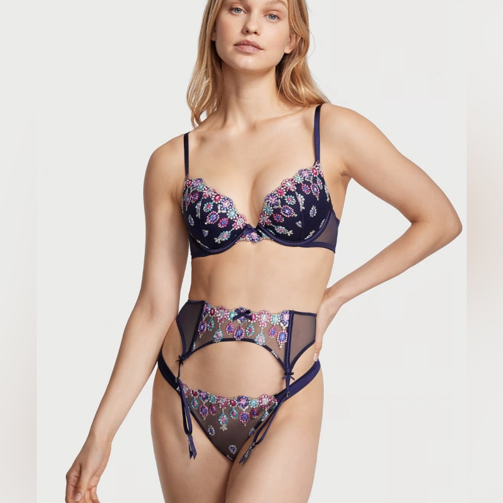 victorias secret dream angels bejeweled embroidered lingerie set (NWT)